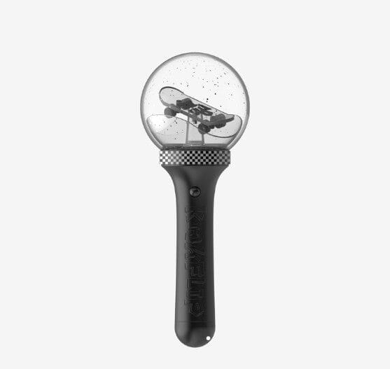 KICKFLIP - OFFICIAL LIGHT STICK Nolae