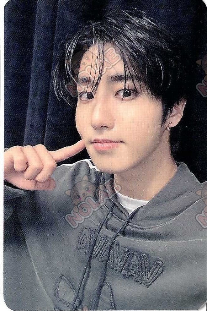 STRAY KIDS - KARMA - POB DEAR MY MUSE PHOTOCARD Nolae