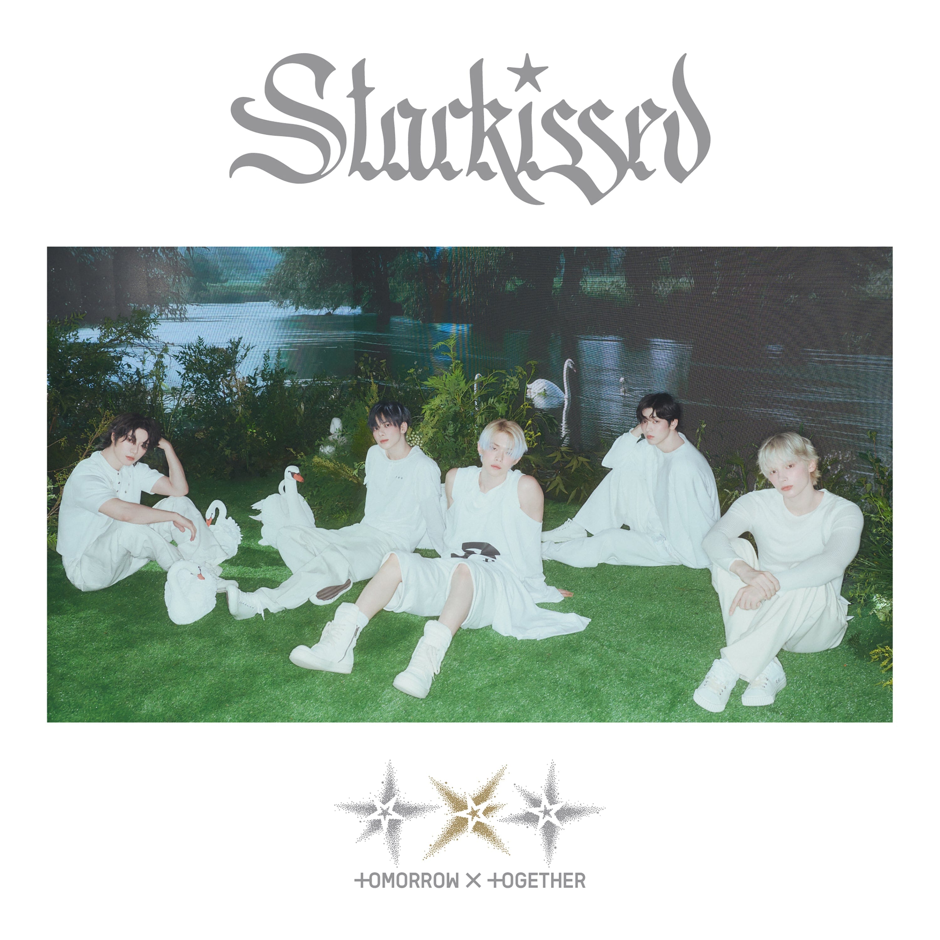 TXT - STARKISSED + WEVERSE GIFT Nolae